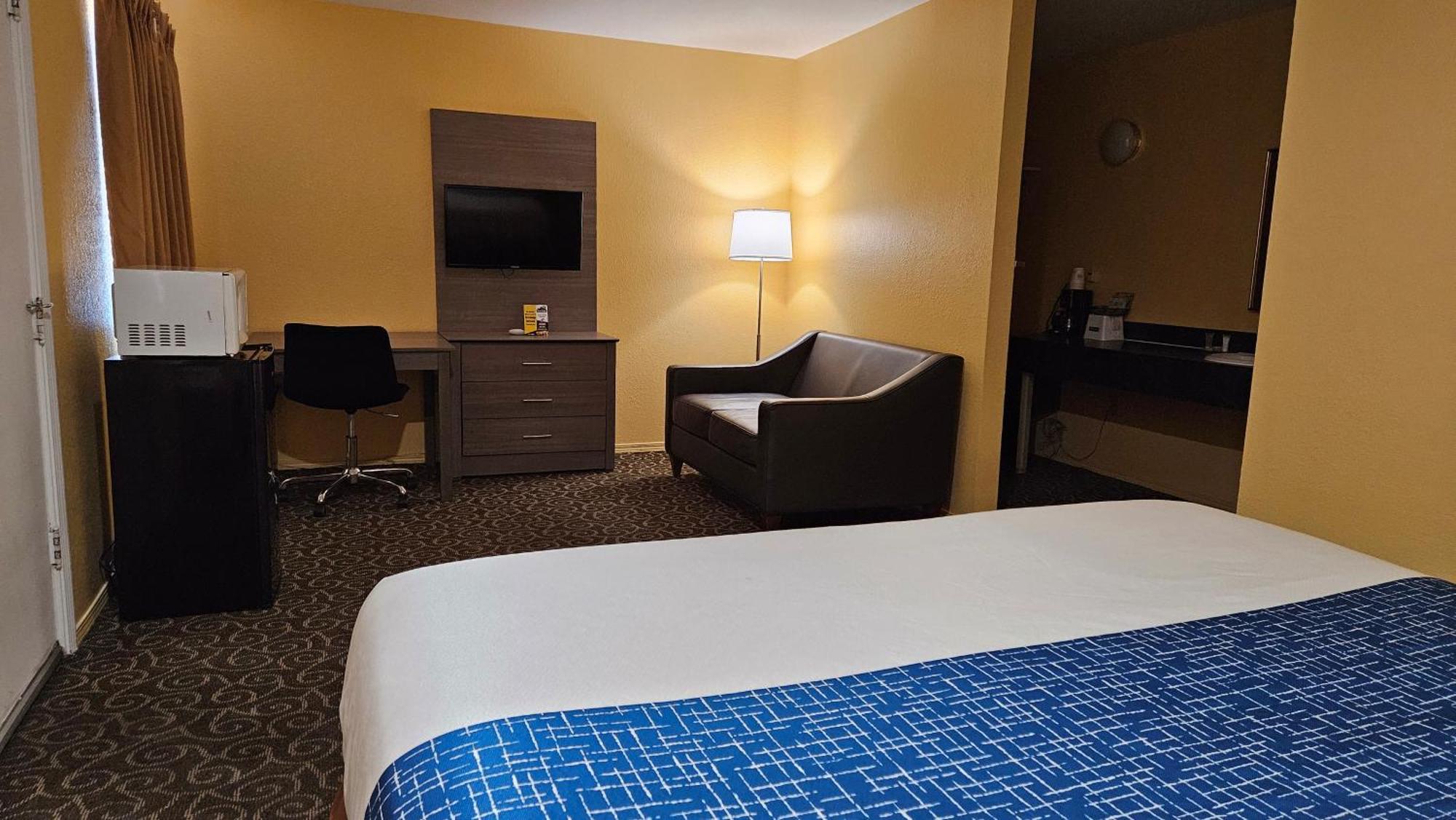Travelodge By Wyndham Wenatchee Exteriör bild